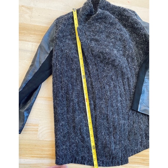 ALL SAINTS wool, alpaca cardigan with leather sleeves. - Picture 4 of 8